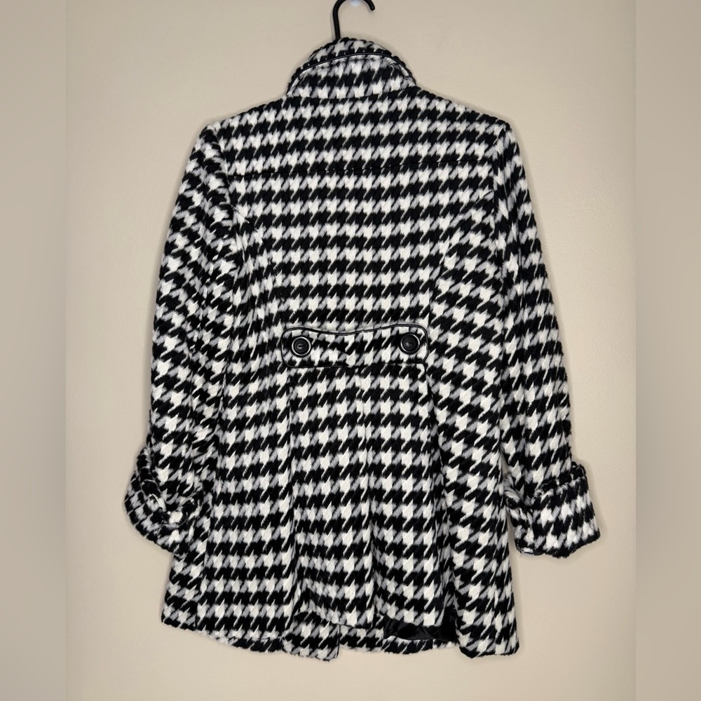 Chime Monochrome Houndstooth Pea Coat - Picture 2 of 4
